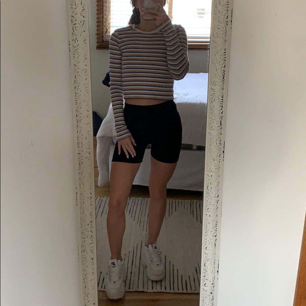 Brandy Melville long sleeve T